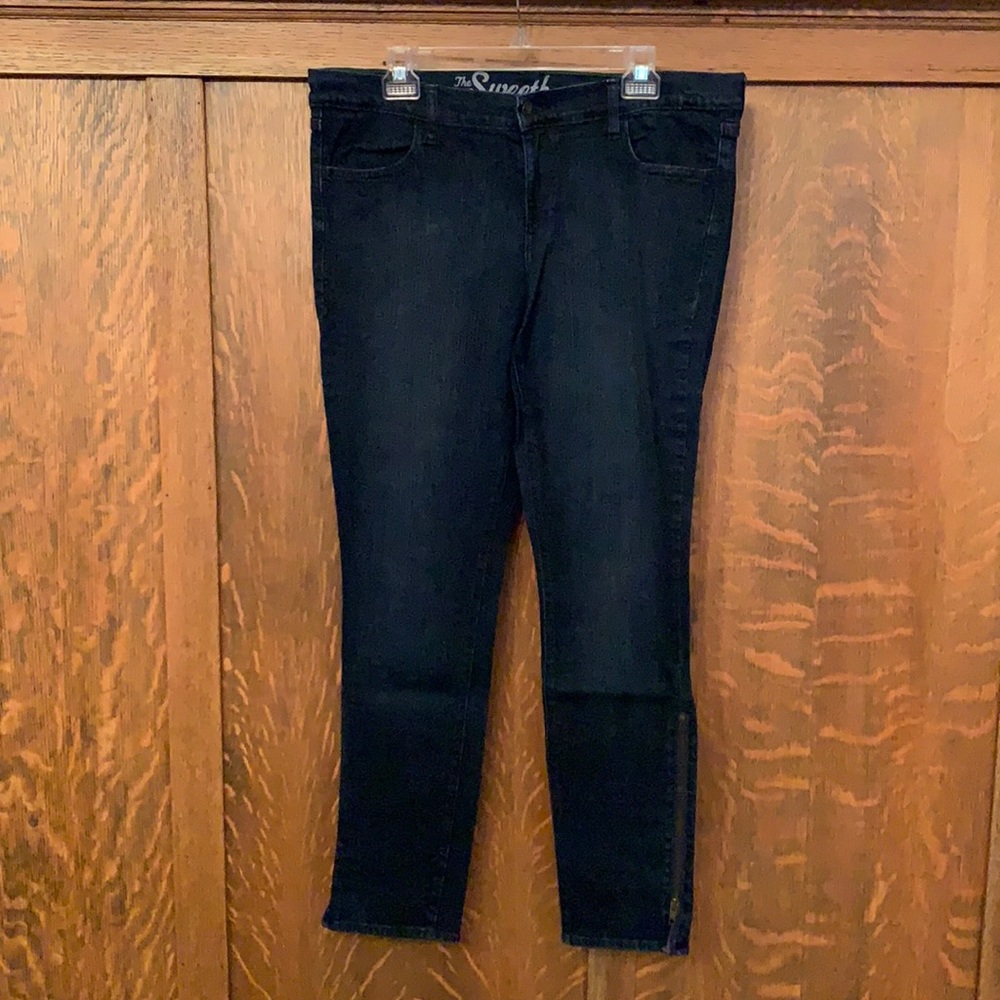 Sweetheart jeans from old navy size 14 regular